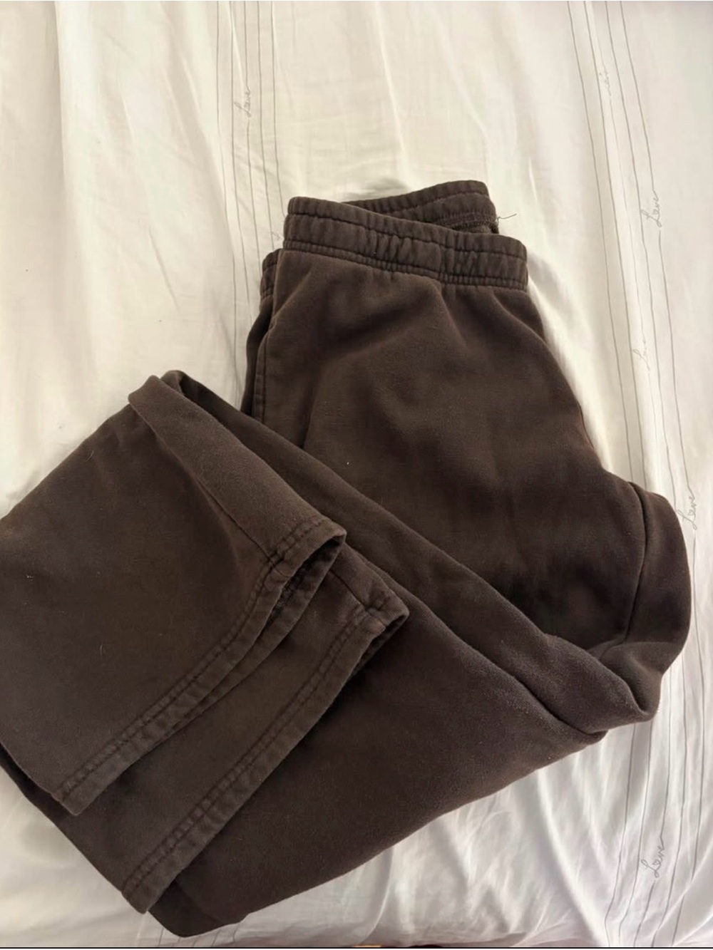 Brandy Melville Anastasia Tie Brown Sweatpants